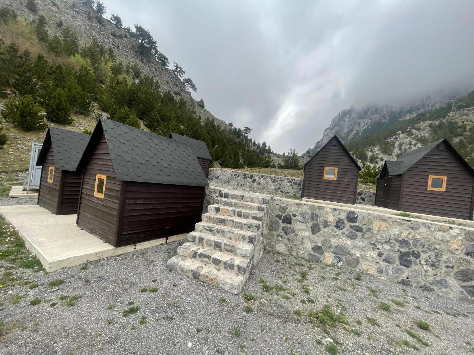 Maison d'hôtes Buni Bajraktarit Ecotourism
